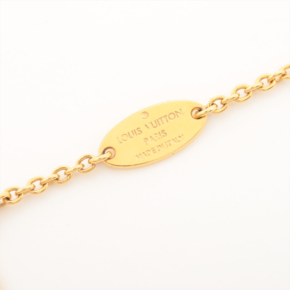 Essential v necklace Louis Vuitton Gold in Gold plated - 17276364