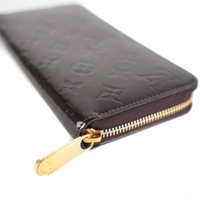 Louis Vuitton Zippy Wallet Vernis Amarante